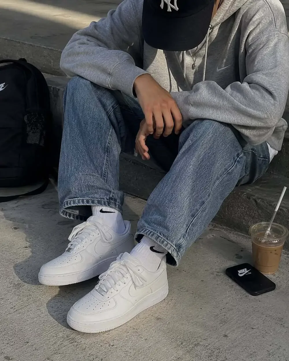 Nike Air Force 1 Triple White Low Boys‎ 6.5Y Streetwear Sneakers